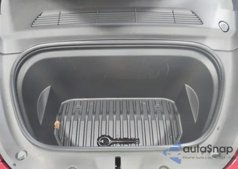 2023 Tesla Model Y Awd/Long Range Dual Motor All-Wheel Drive из США, поврежденный, VIN 7SAYGDEE9PF855028